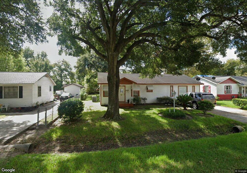 7038 Jay St, Houston, TX 77028 - photo 1