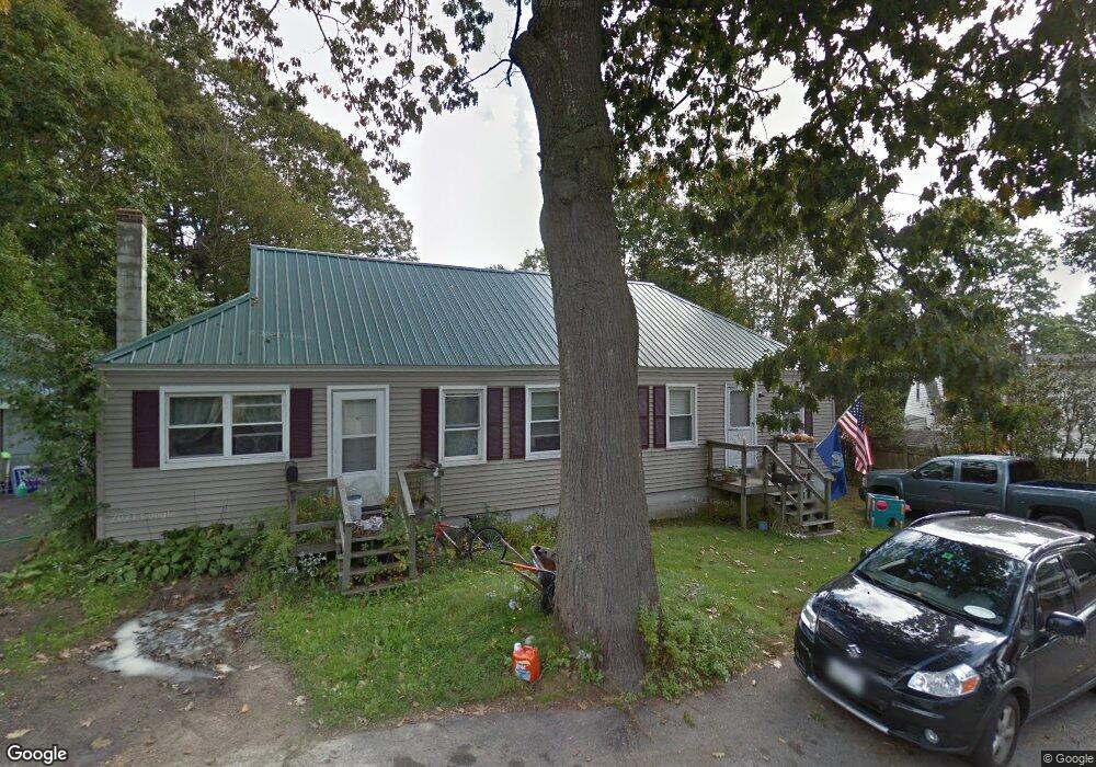 24 Phelps St, Kittery, ME 03904 - photo 1