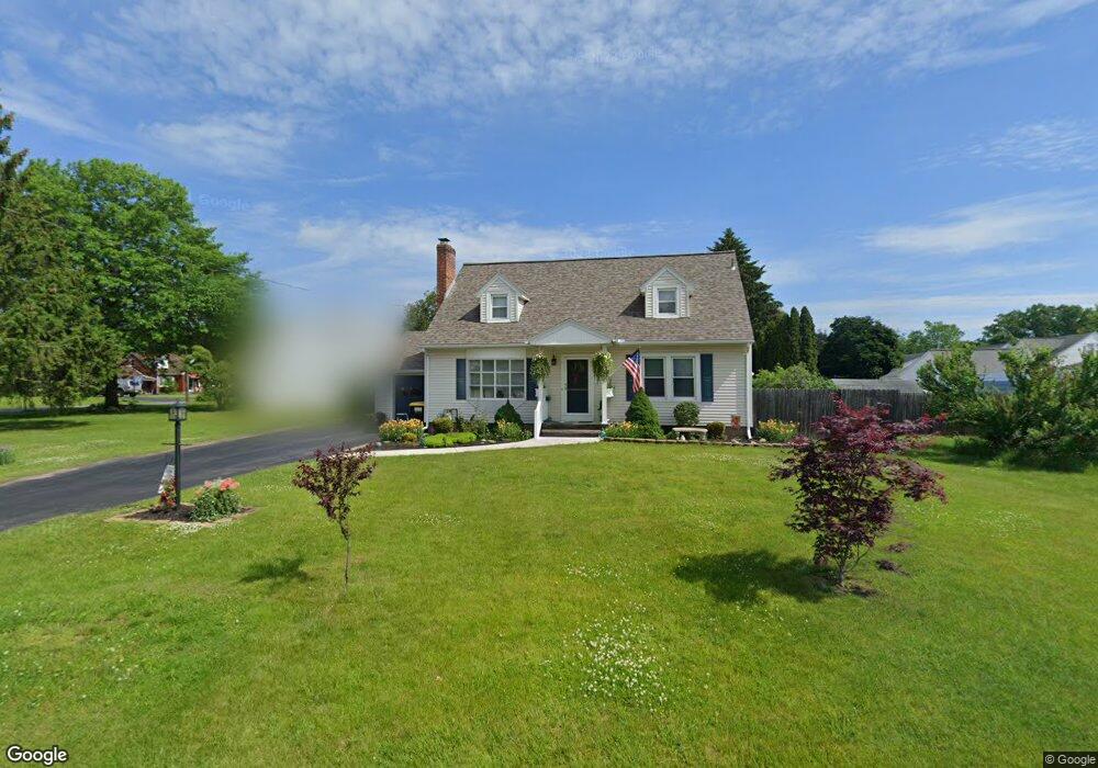 2 Miles Standish Rd, Schenectady, NY 12306 - photo 1