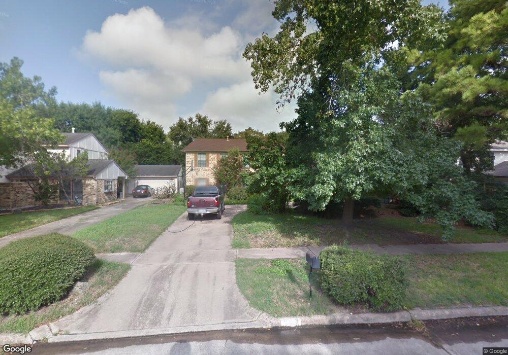 8215 Clover Gardens Dr, Houston, TX 77095 - photo 1