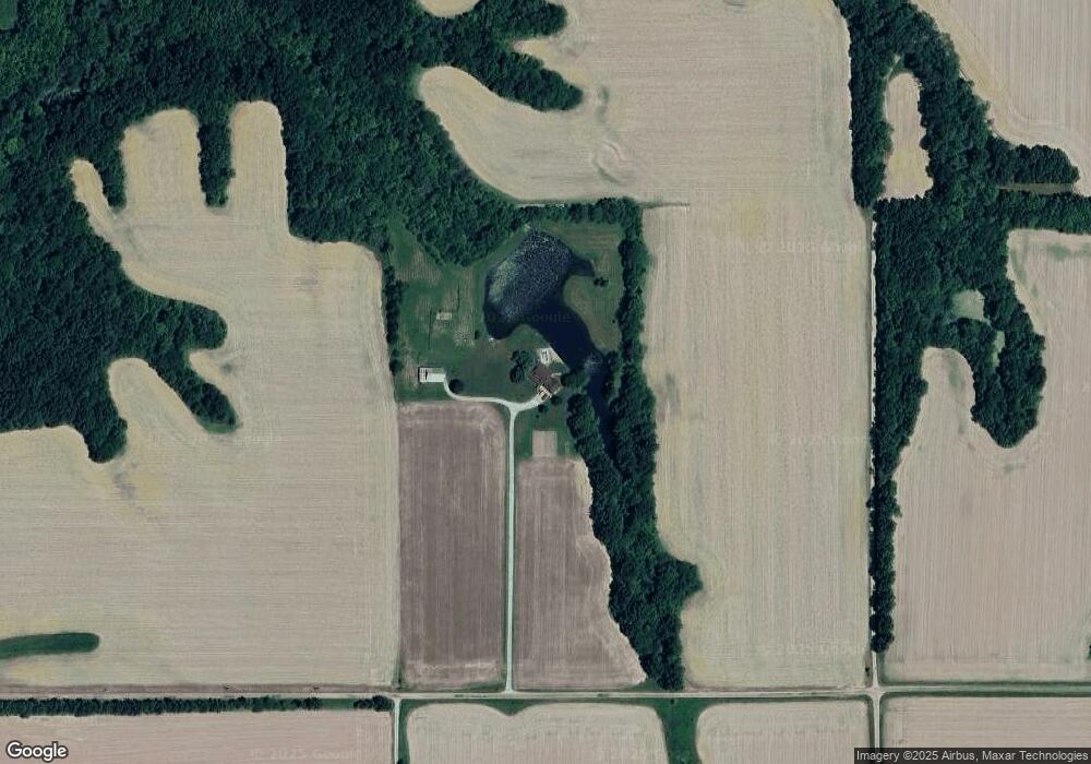 5220 E 2000th Ave, Shumway, IL 62461 - photo 1