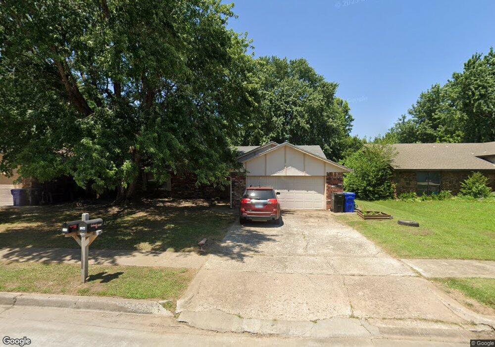 1204 S 28th St, Broken Arrow, OK 74014 - photo 1