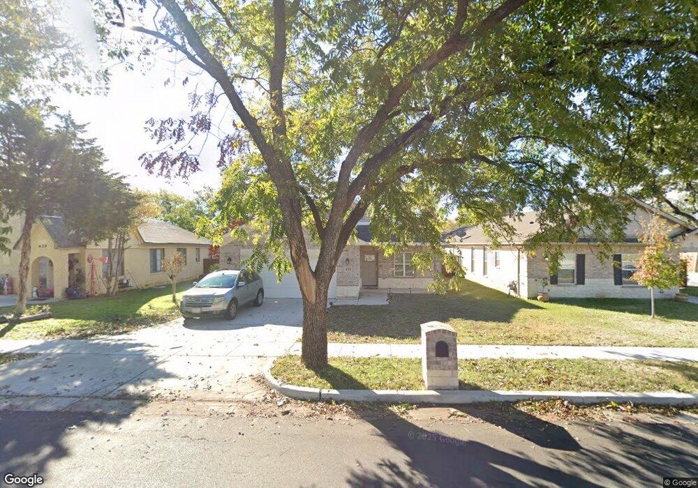 633 W Church St, Grand Prairie, TX 75050 - photo 1