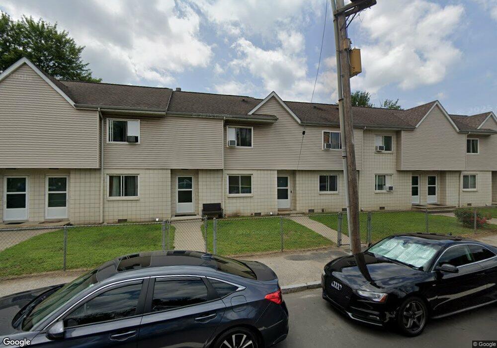 10 W Clay St, Waterbury, CT 06706 - photo 1