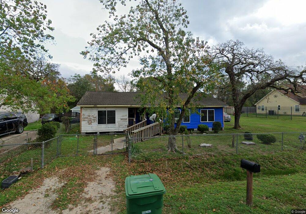 6514 Carver Rd, Houston, TX 77091 - photo 1