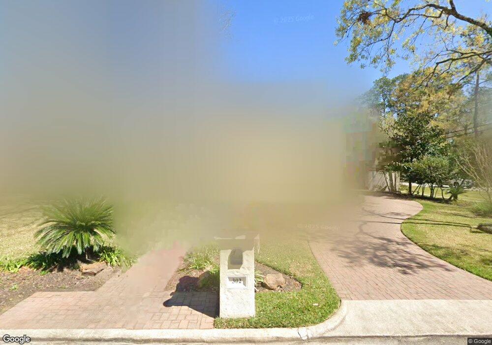 302 Rainier Dr, Houston, TX 77024 - photo 1