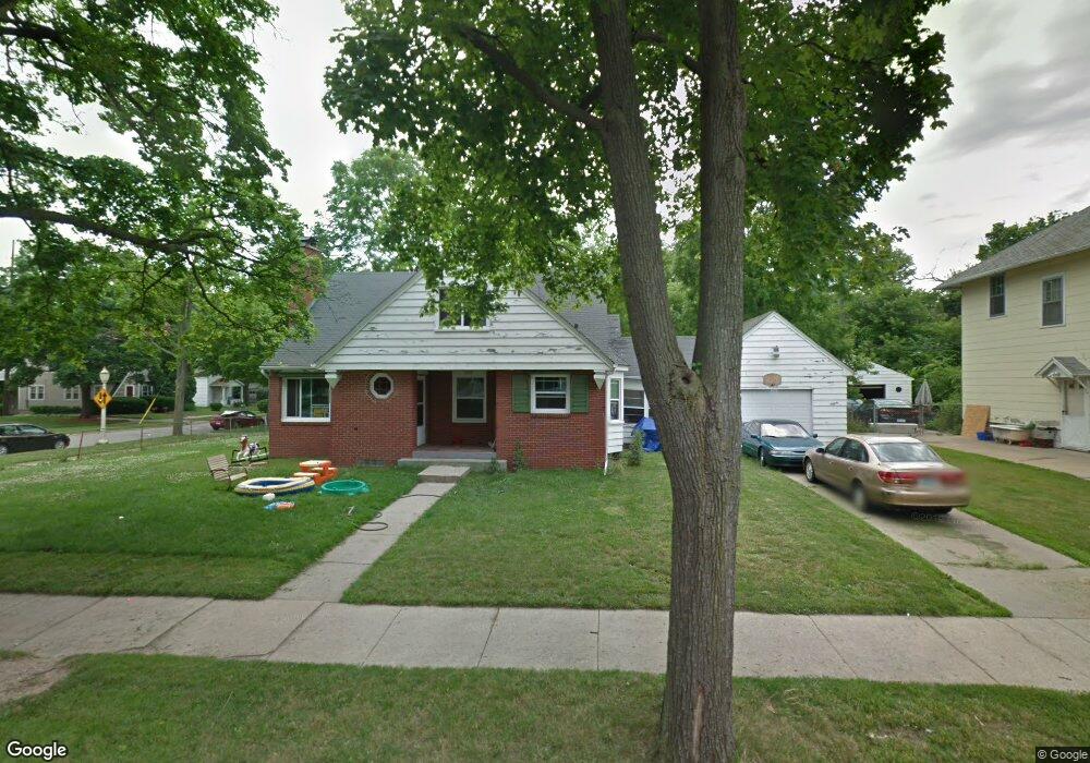 230 N Jenison Ave, Lansing, MI 48915 - photo 1