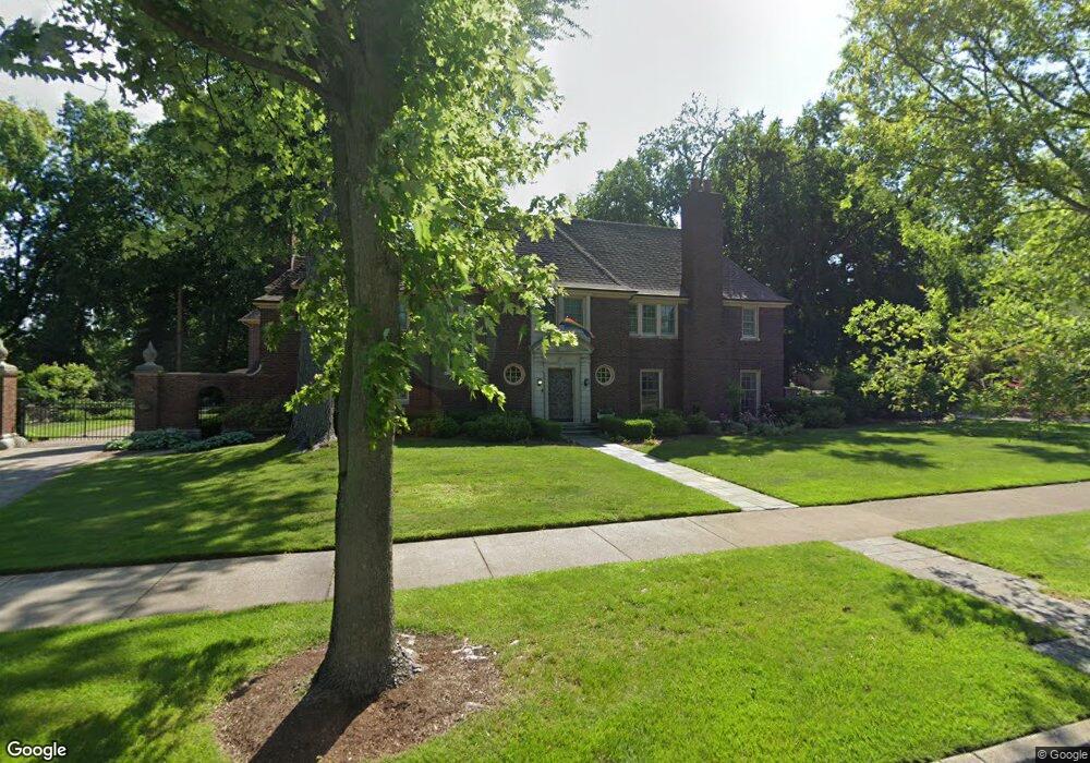 1036 Bishop Rd, Grosse Pointe Park, MI 48230 - photo 1