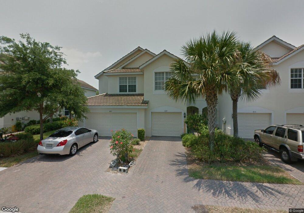 843 Hampton Cir, Naples, FL 34105 - photo 1