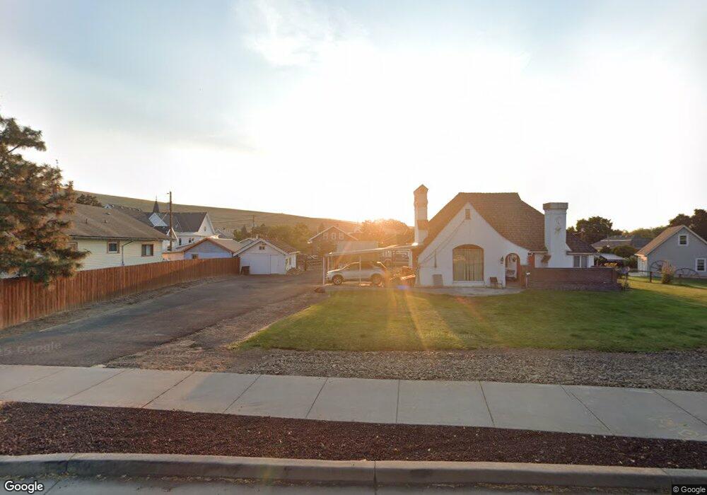 565 N Main St, Heppner, OR 97836 - photo 1