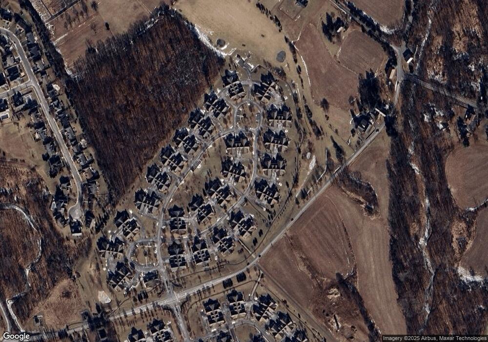 1057 Bordeaux Ln, Pennsburg, PA 18073 - photo 1