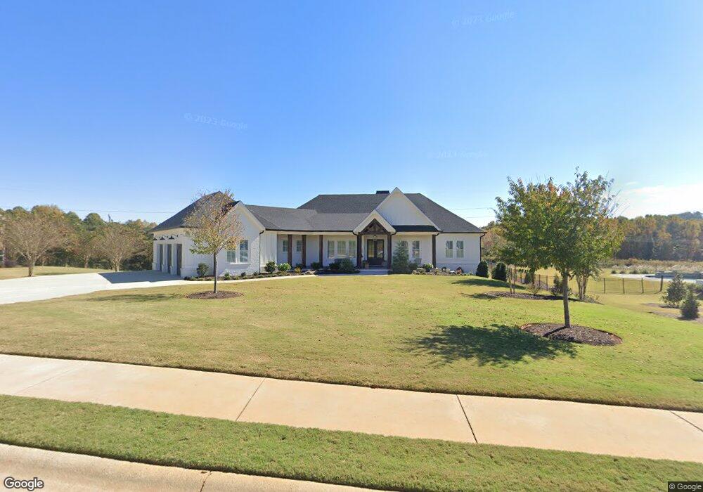 5348 Retreat Dr, Flowery Branch, GA 30542 - photo 1