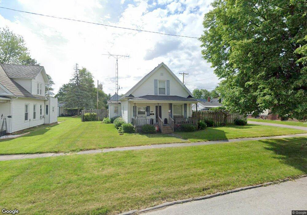 209 N Elm St, Woodville, OH 43469 - photo 1