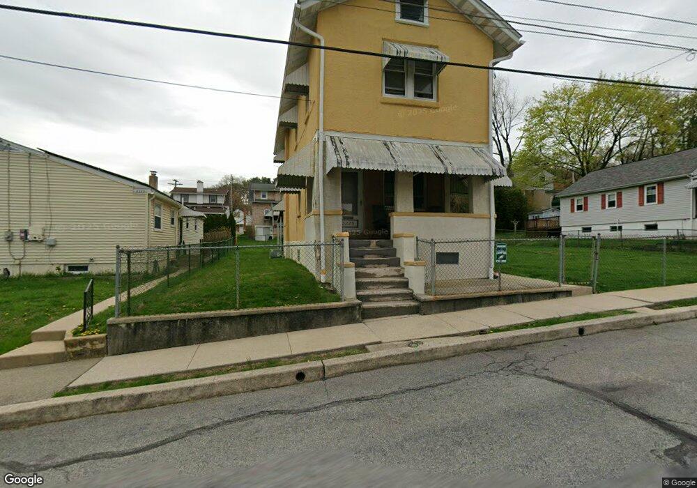 3225 Gray St, Reading, PA 19605 - photo 1