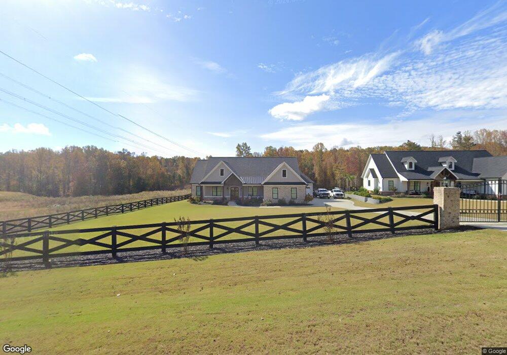 5294 L J Martin Dr, Gainesville, GA 30507 - photo 1