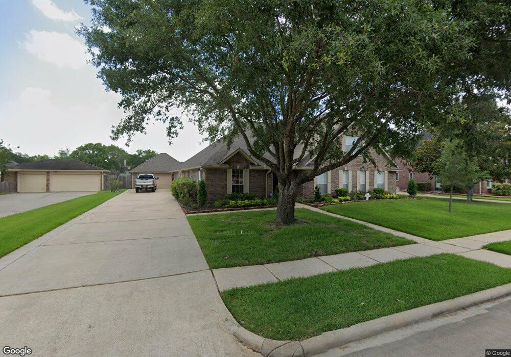 2409 Sarasota Dr, Friendswood, TX 77546 - photo 1