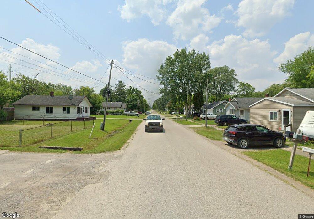 G3239 Augusta St, Flint, MI 48532 - photo 1