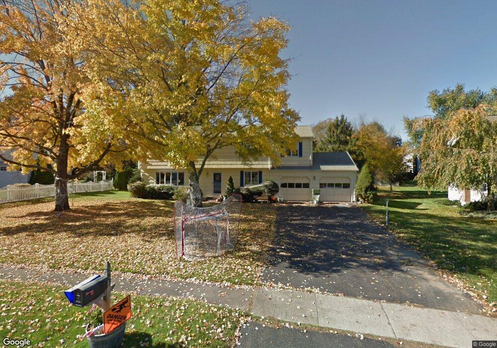 23 Wadsworth St, Glastonbury, CT 06033 - photo 1