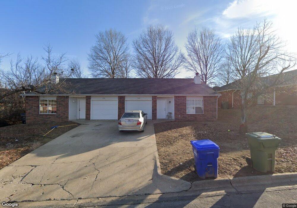 2416, 2418 W Gum St, Rogers, AR 72756 - photo 1