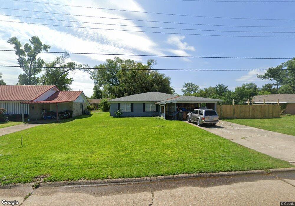 301 Jeanine St, Lake Charles, LA 70605 - photo 1