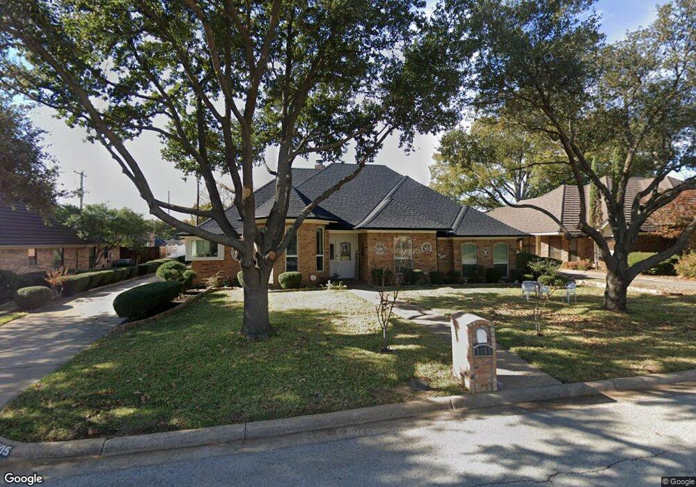 3105 Oakdale Dr, Hurst, TX 76054 - photo 1