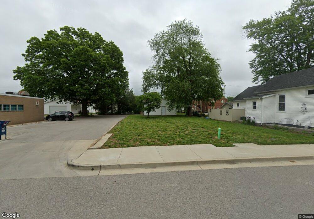 7 S Belleville St, Freeburg, IL 62243 - photo 1