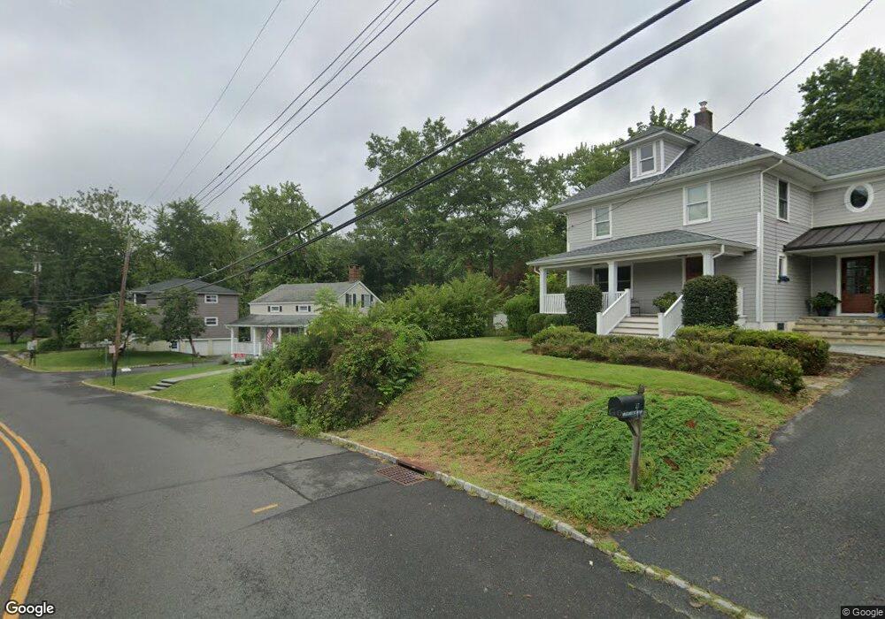 8 Bodnar St, Bernardsville, NJ 07924 - photo 1