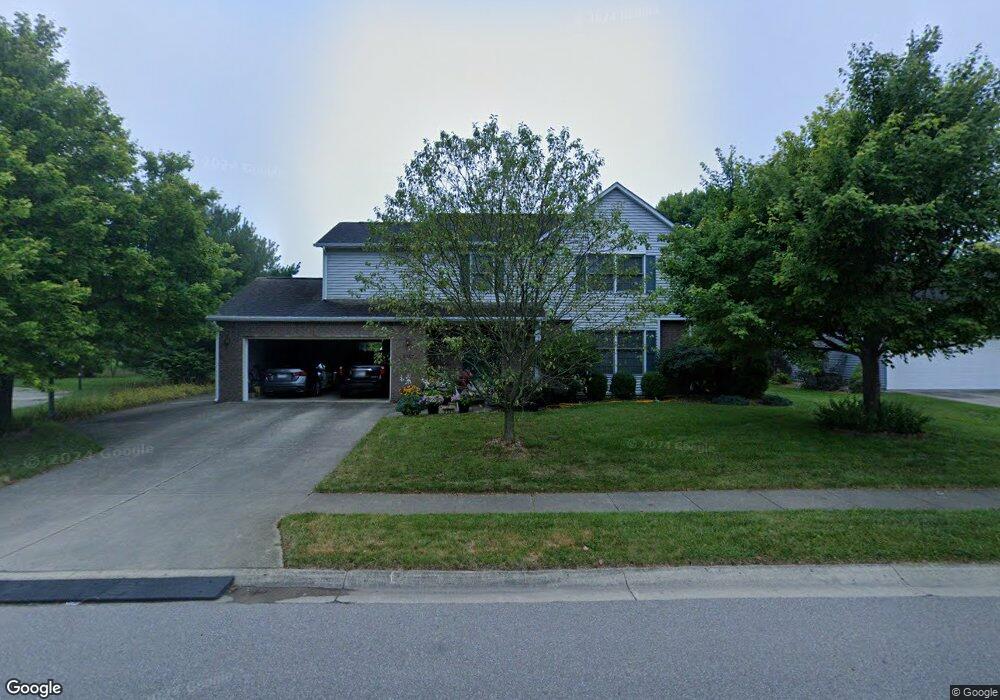 2323 Fairfax Dr, Columbus, IN 47203 - photo 1