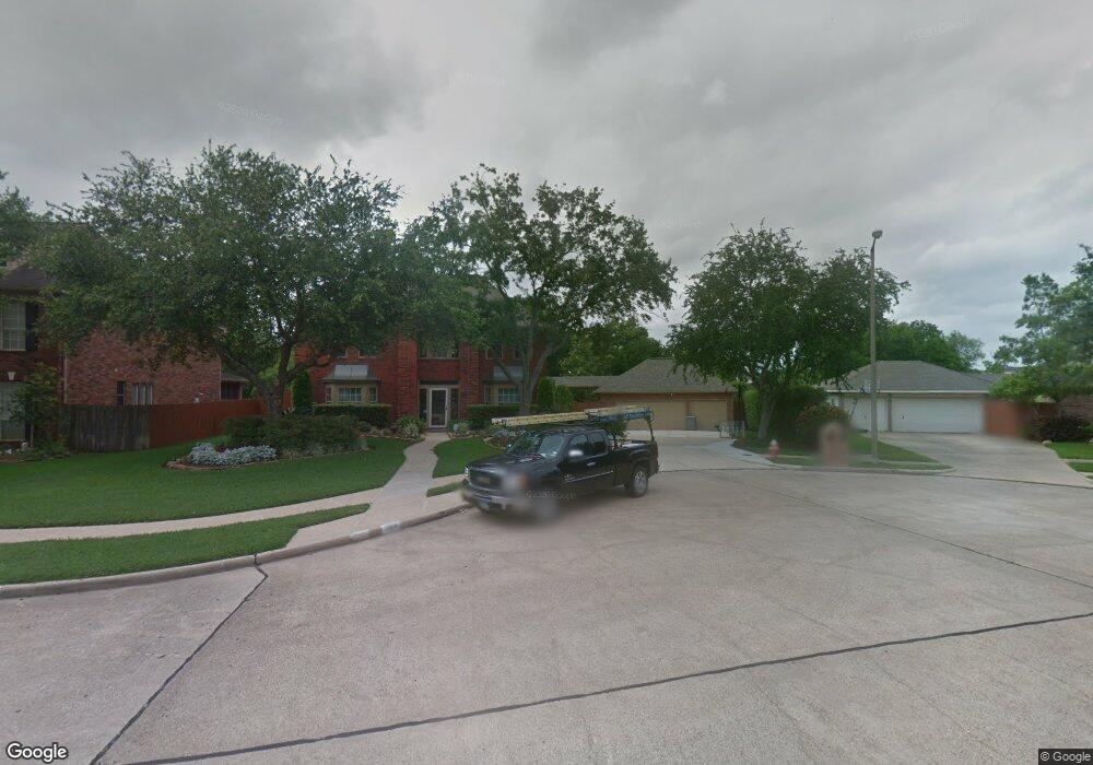 104 Lakeview Cir, Friendswood, TX 77546 - photo 1