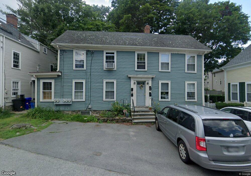 17 Waldron St unit 1st left, Marblehead, MA 01945 - photo 1