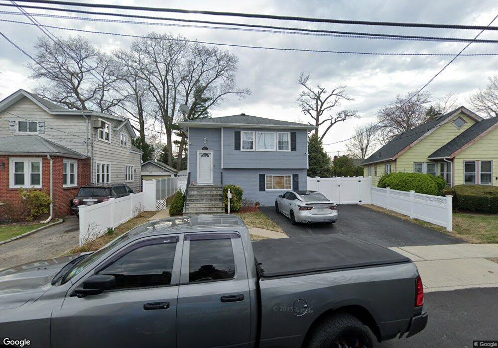 123A Mitchell St, Bellmore, NY 11710 - photo 1