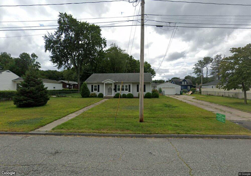 42 Beech St, Chicopee, MA 01020 - photo 1