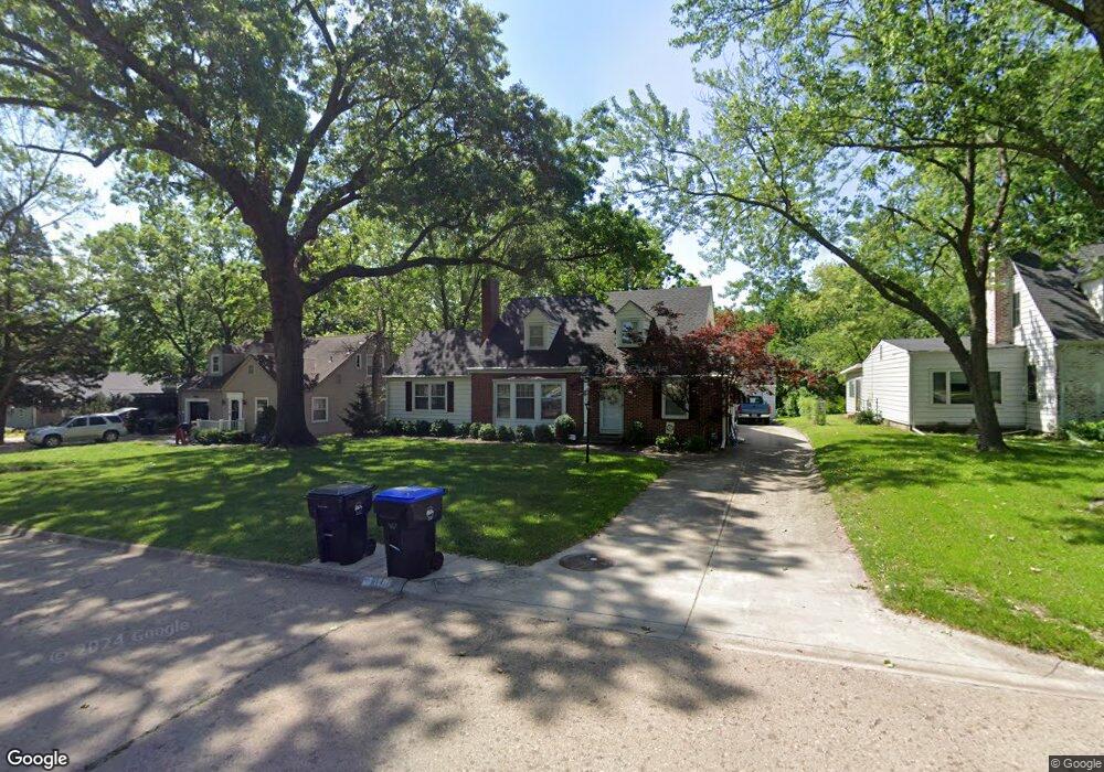 3117 SW 20th St, Topeka, KS 66604 - photo 1