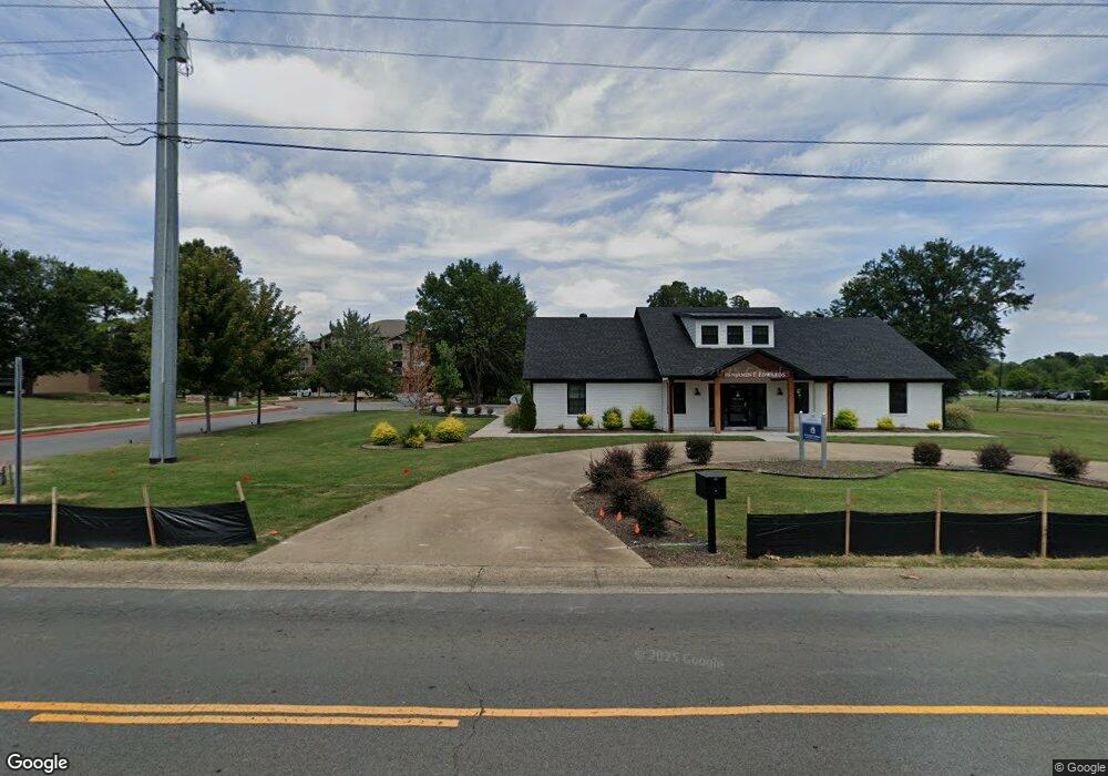 2810 College Ave, Conway, AR 72034 - photo 1