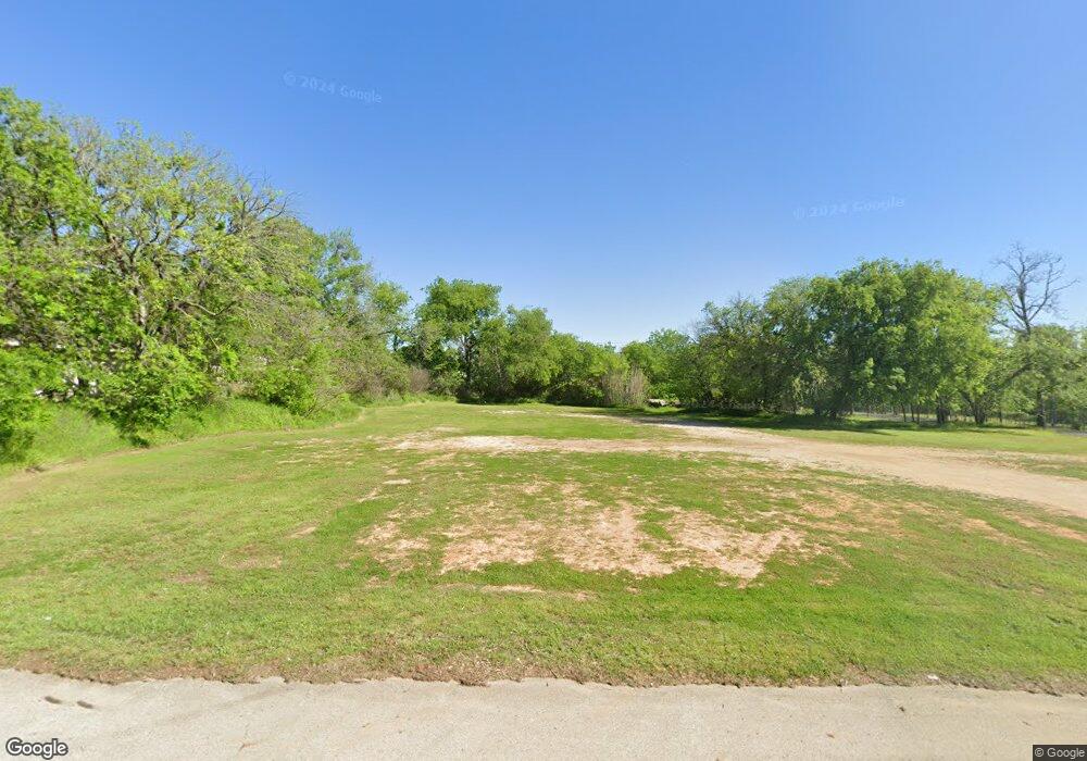 511 E Columbia St, Weatherford, TX 76086 - photo 1