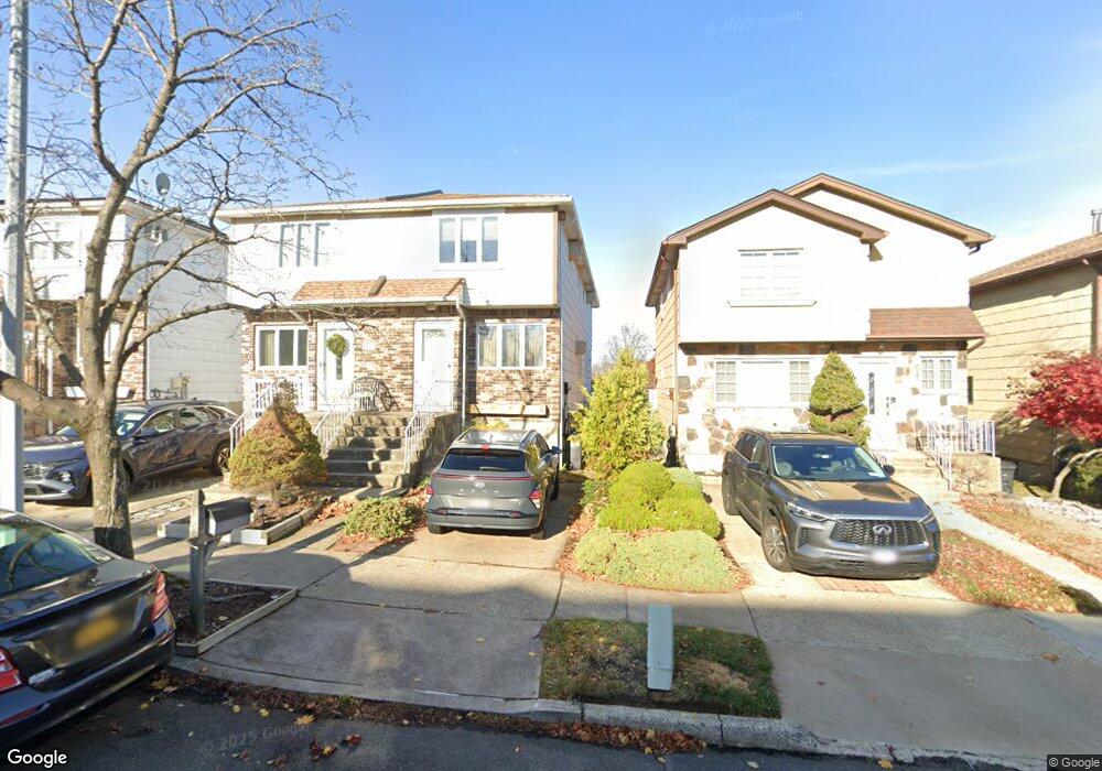 83 Cotter Ave, Staten Island, NY 10306 - photo 1