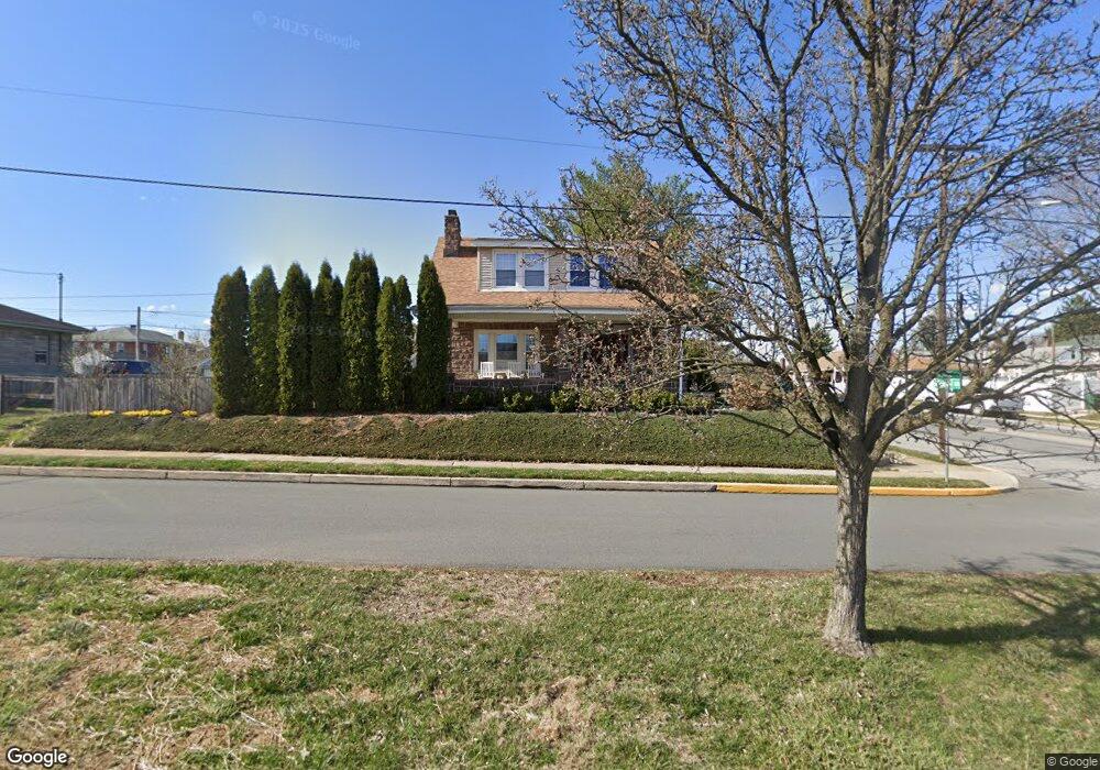 1301 Brooke Blvd, Reading, PA 19607 - photo 1