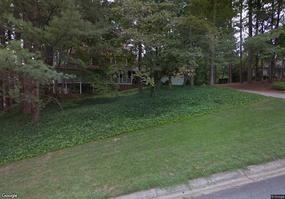 10305 Amberside Ct unit 8, Roswell, GA 30076 - photo 1