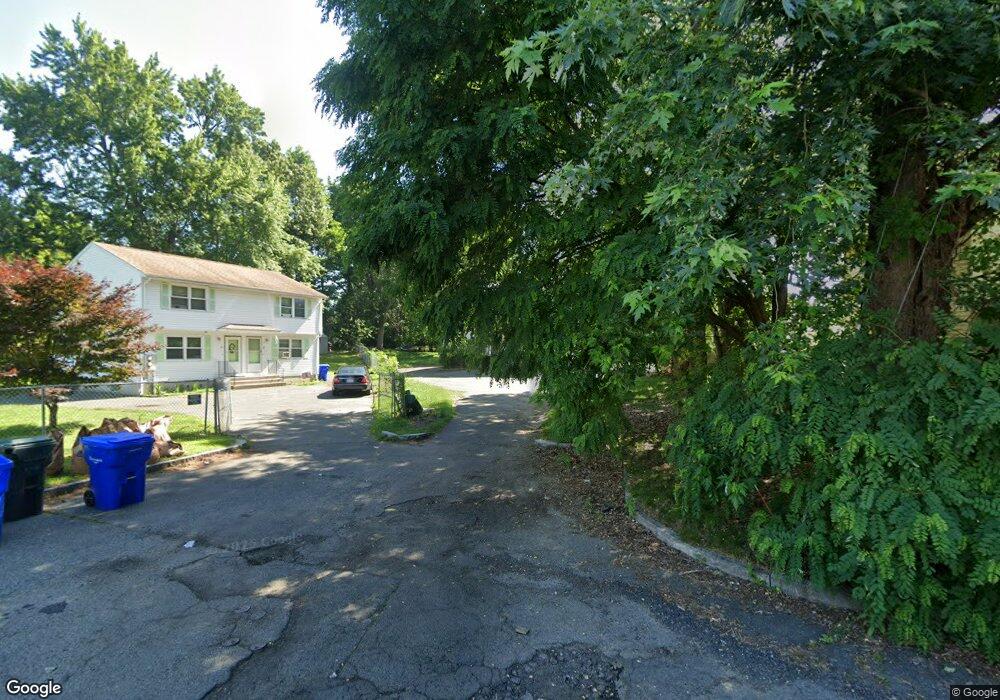 21-23 Dunhill St, Springfield, MA 01151 - photo 1