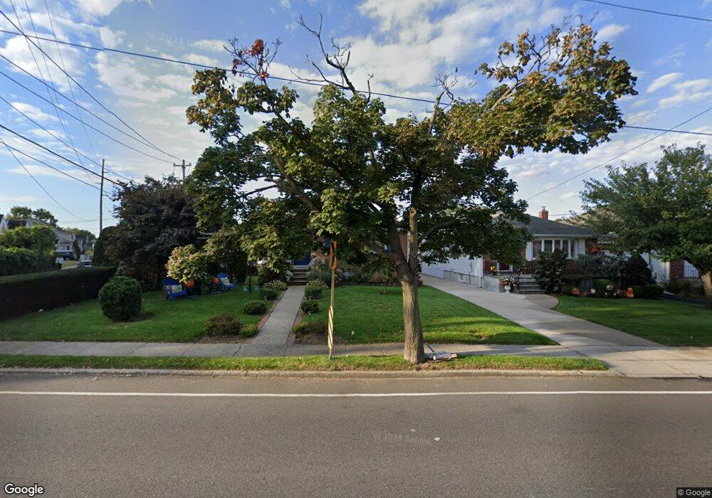 1185 Tulip Ave, Franklin Square, NY 11010 - photo 1