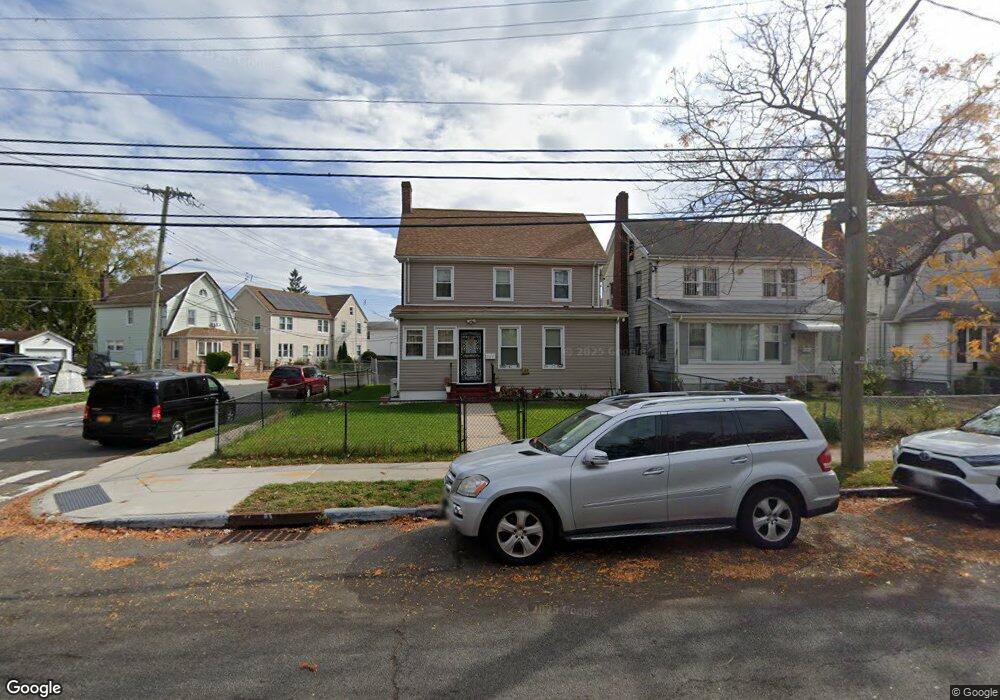 17832 Baisley Blvd, Jamaica, NY 11434 - photo 1