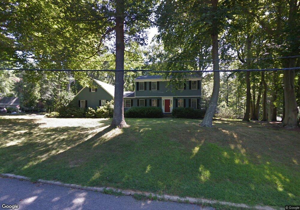 1 Hillyer Cir, Middletown, NJ 07748 - photo 1