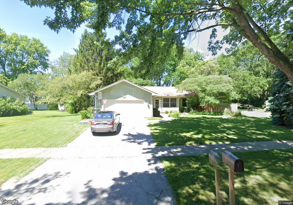 2233 Mecan Dr, Naperville, IL 60564 - photo 1