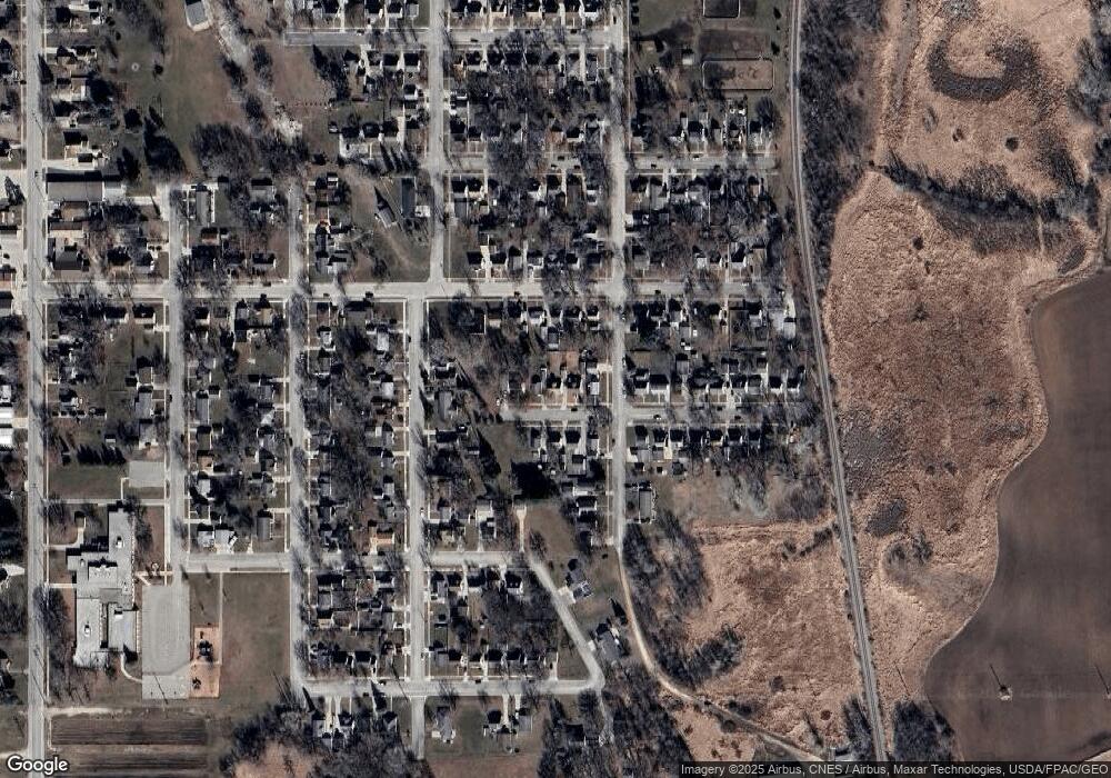 811 14th Ave SE, Austin, MN 55912 - photo 1