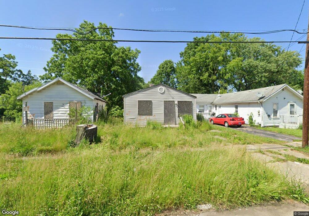 826 Campbell St, Flint, MI 48507 - photo 1