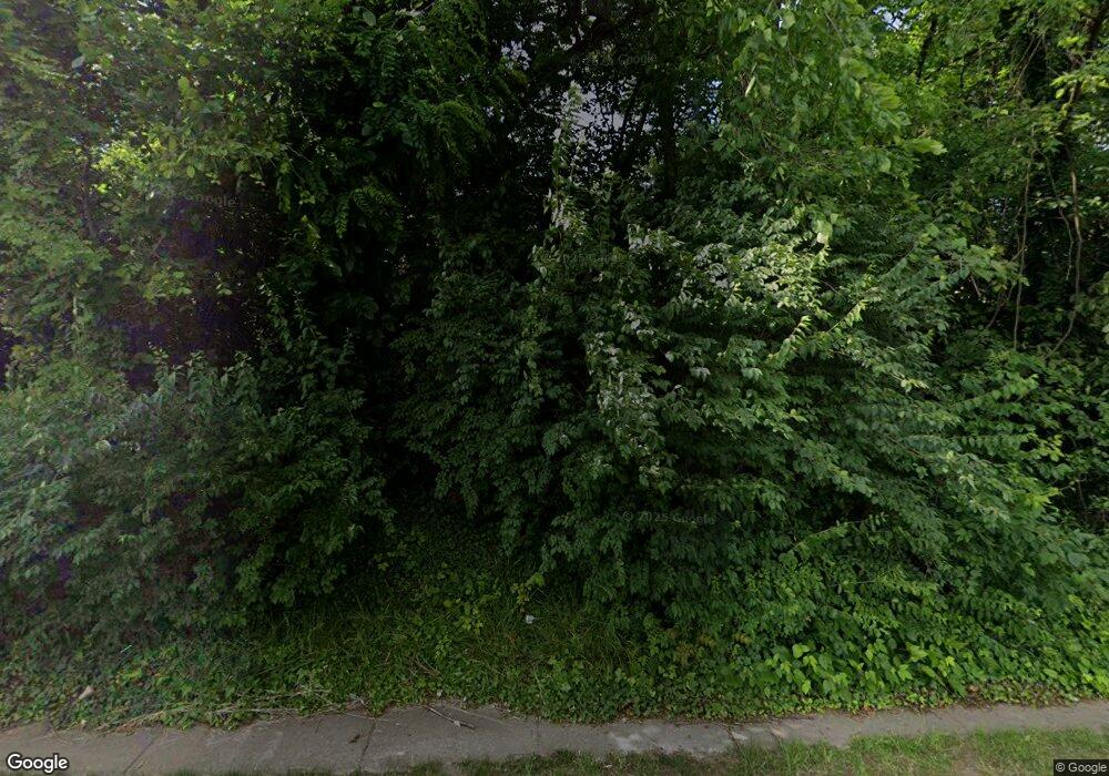 5637 Sheriff Rd, Capitol Heights, MD 20743 - photo 1