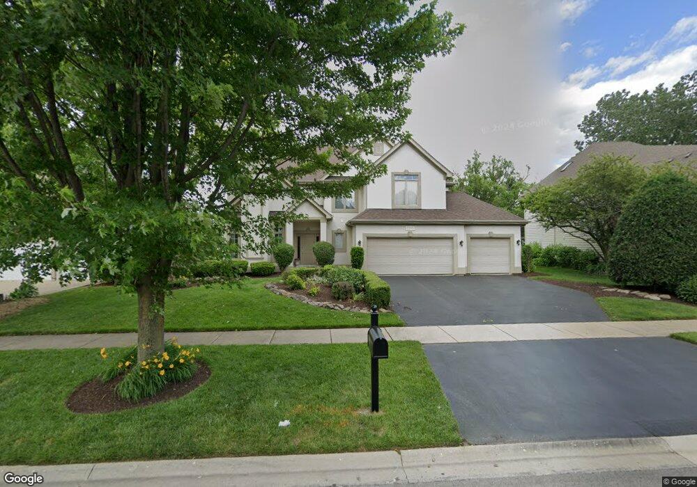 2212 Comstock Ln, Naperville, IL 60564 - photo 1