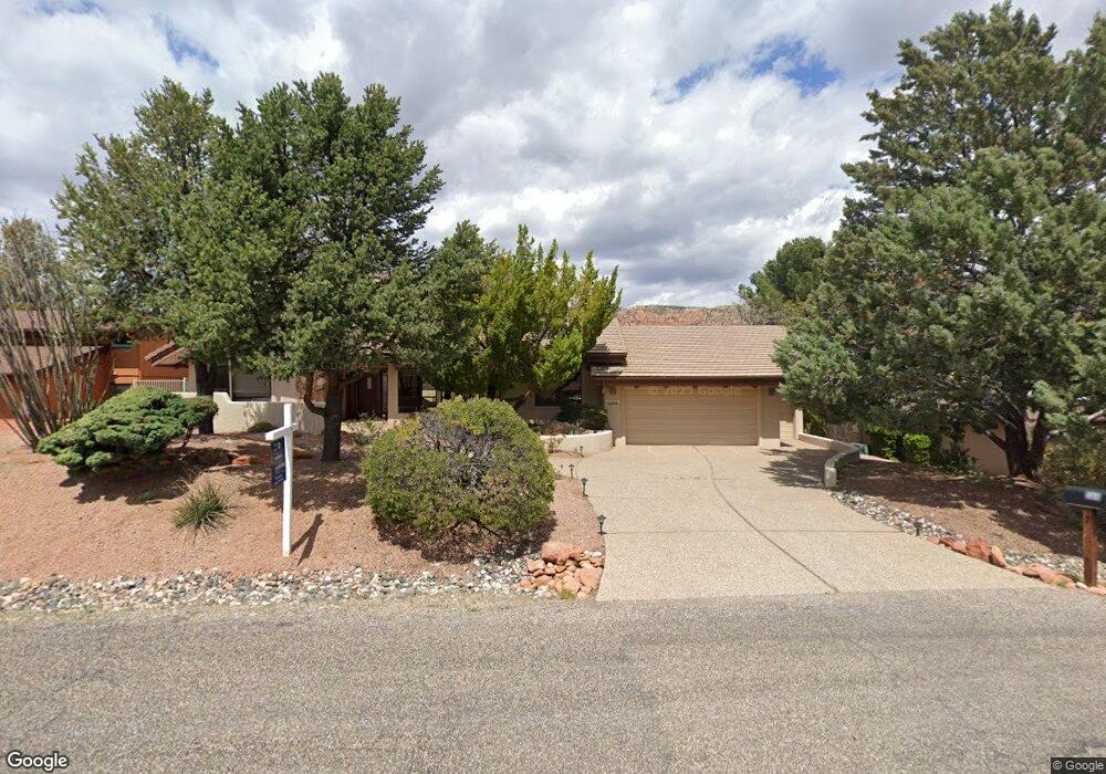 135 Concho Way, Sedona, AZ 86351 - photo 1