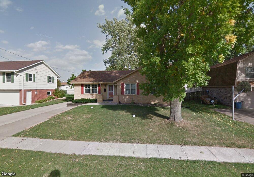 604 E 18th St N, Newton, IA 50208 - photo 1