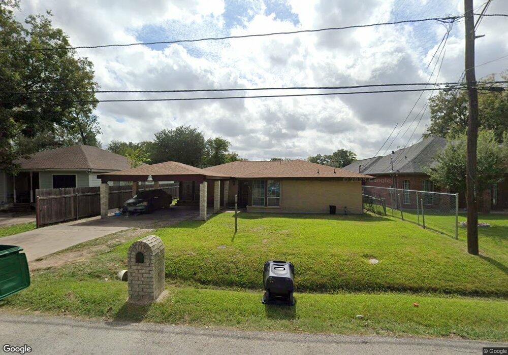6936 Finch St, Houston, TX 77028 - photo 1